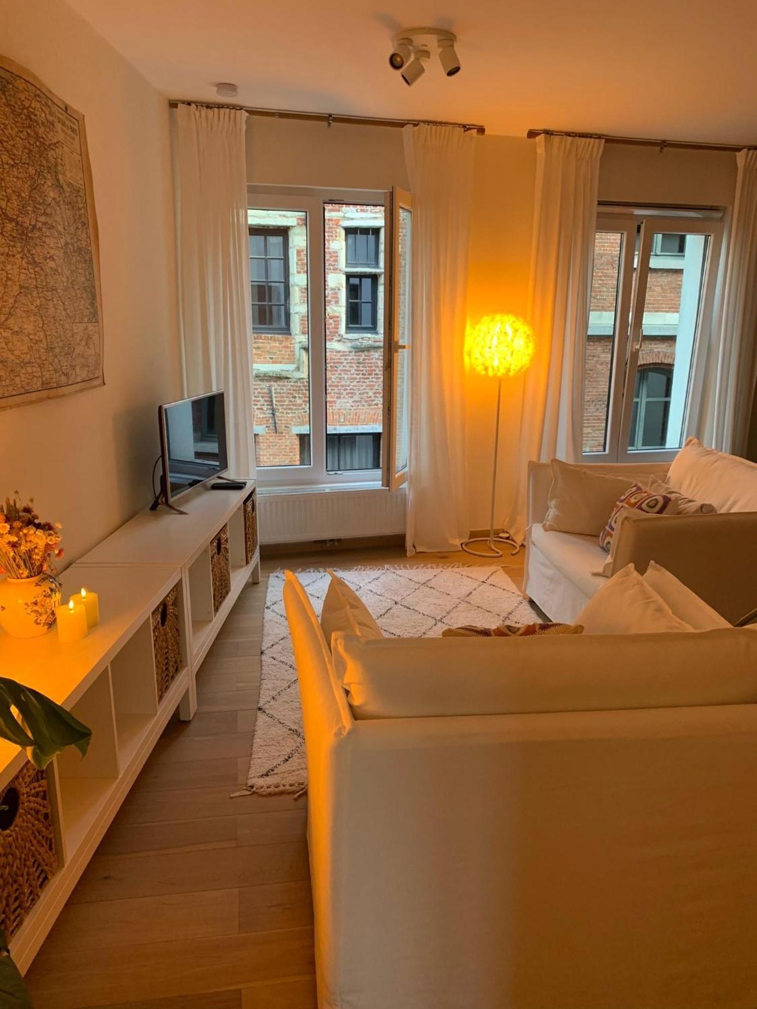 Cozy Studio In Centre Of Old Town Antwerpen Bagian luar foto